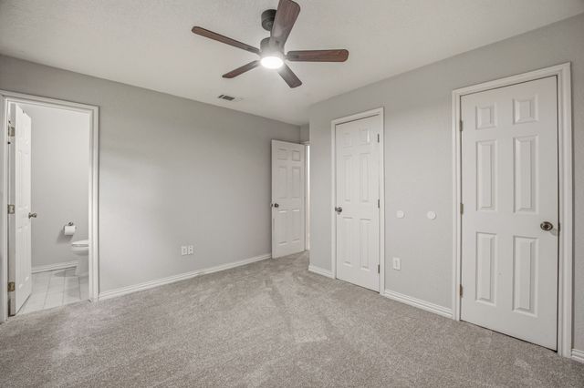 1414 W Torrey Street, Granbury, TX 76048