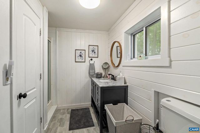 1376B WYATT MOUNTAIN RD, Dyke, VA 22935