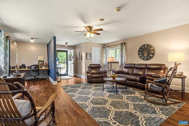 1376B WYATT MOUNTAIN RD, Dyke, VA 22935