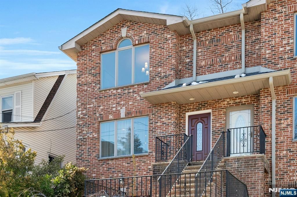 573 Kearney Avenue C0573, Cliffside Park, NJ 07010