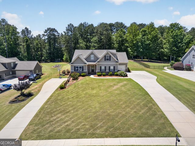 1171 Sterling Lake Drive, Jefferson, GA 30549