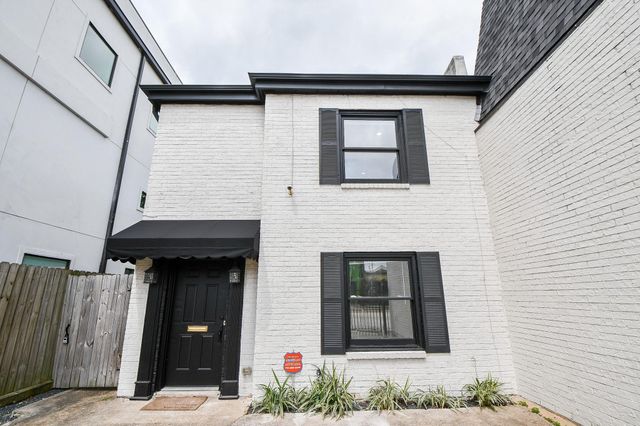 6114 Kirby Drive, Houston, TX 77005