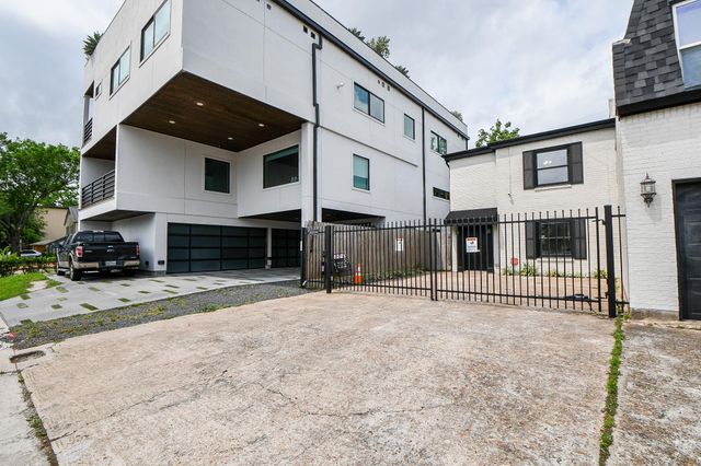 6114 Kirby Drive, Houston, TX 77005