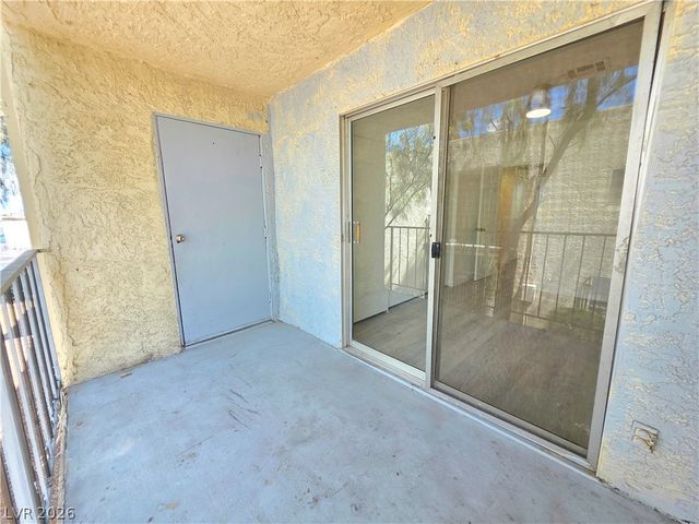 3275 Arville Street C, Las Vegas, NV 89102