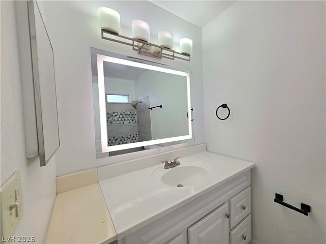 3275 Arville Street C, Las Vegas, NV 89102