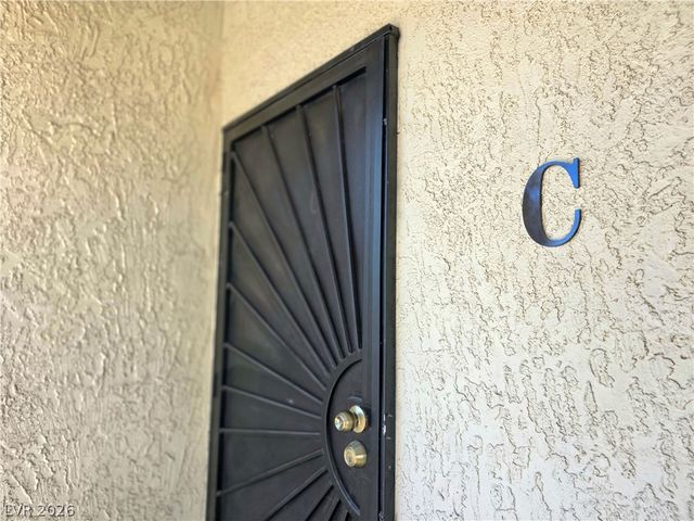 3275 Arville Street C, Las Vegas, NV 89102