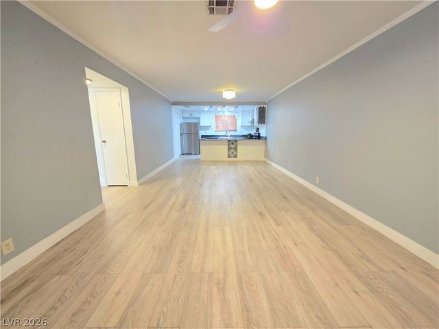 3275 Arville Street C, Las Vegas, NV 89102