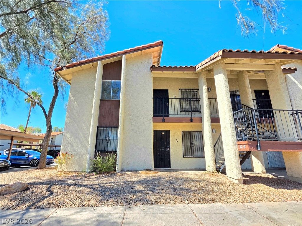 3275 Arville Street C, Las Vegas, NV 89102