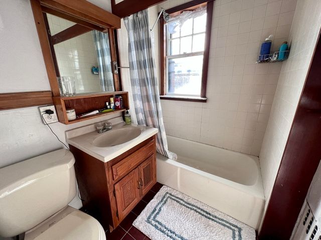 34 Ash St 404, Cambridge, MA 02138