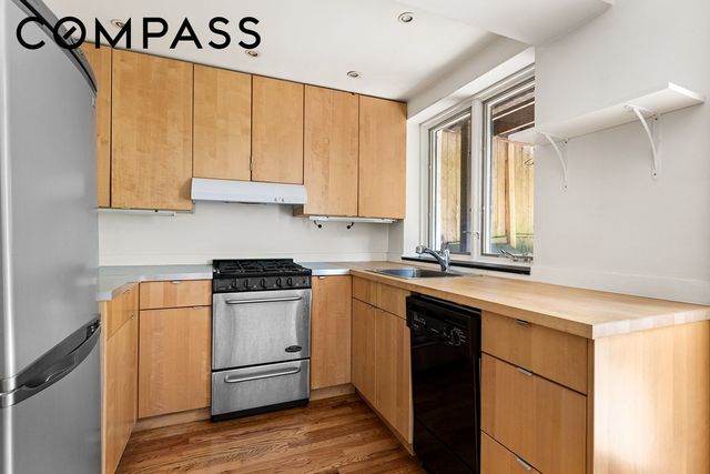 219 Carlton Avenue, New York City, NY 11205