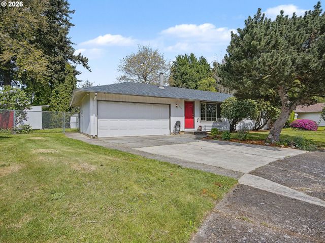 815 Ne 25TH St, Gresham, OR 97030