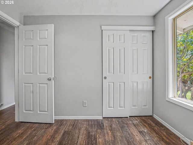 815 Ne 25TH St, Gresham, OR 97030