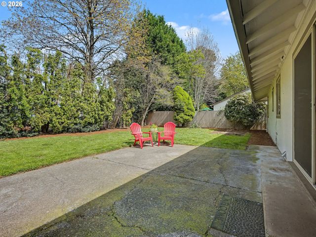 815 Ne 25TH St, Gresham, OR 97030