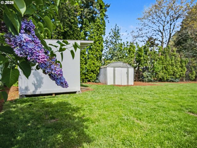 815 Ne 25TH St, Gresham, OR 97030