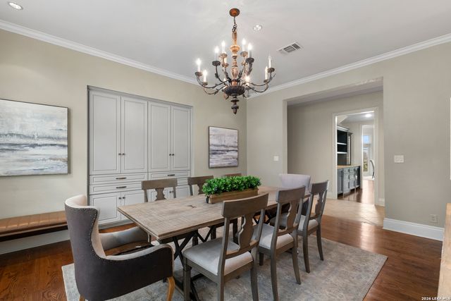 7 Oxford Hall, San Antonio, TX 78209