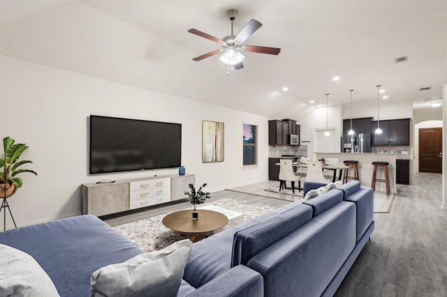 2705 Kingsland WAY, Austin, TX 78725