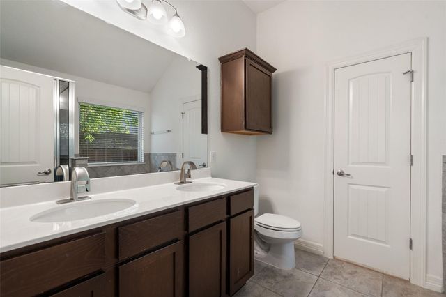 2705 Kingsland WAY, Austin, TX 78725