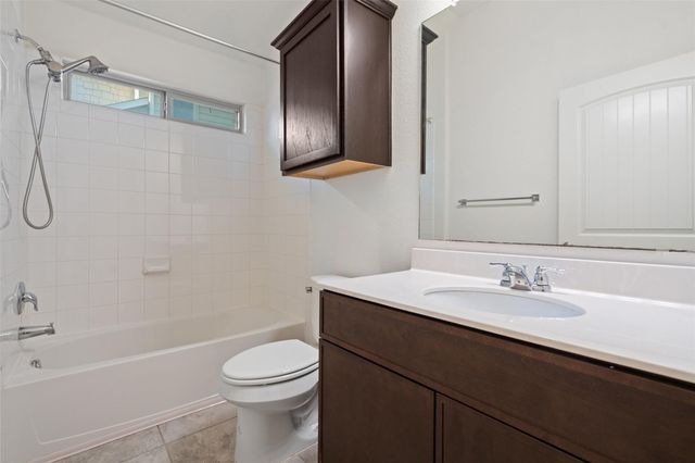 2705 Kingsland WAY, Austin, TX 78725