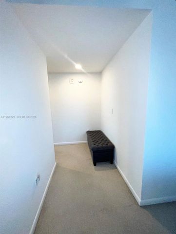 253 NE 2nd St 3903, Miami, FL 33132