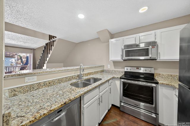 4107 Medical Dr Apt 2204, San Antonio, TX 78229