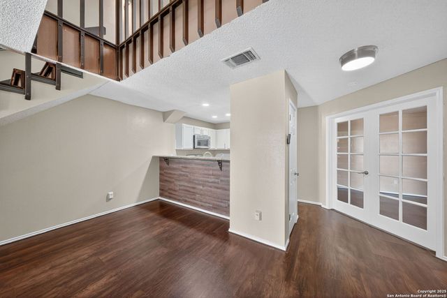 4107 Medical Dr Apt 2204, San Antonio, TX 78229