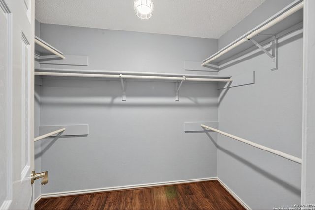 4107 Medical Dr Apt 2204, San Antonio, TX 78229