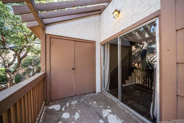 4107 Medical Dr Apt 2204, San Antonio, TX 78229