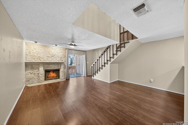 4107 Medical Dr Apt 2204, San Antonio, TX 78229