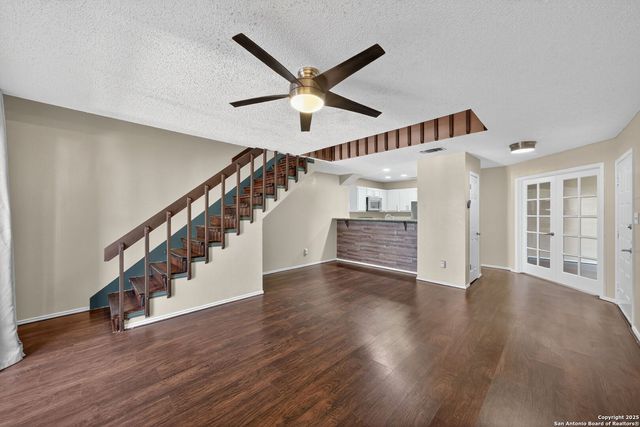 4107 Medical Dr Apt 2204, San Antonio, TX 78229