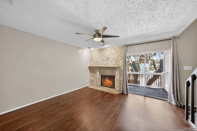 4107 Medical Dr Apt 2204, San Antonio, TX 78229
