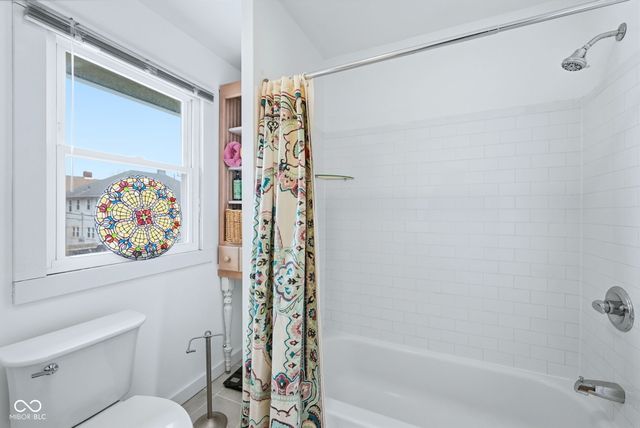 236 W 33rd Street, Indianapolis, IN 46208