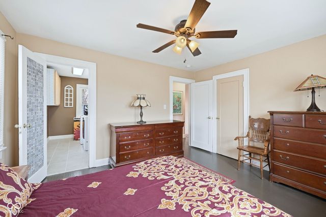 236 W 33rd Street, Indianapolis, IN 46208