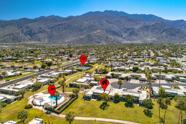 842 N Calle De Pinos, Palm Springs, CA 92262