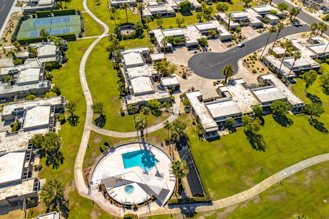 842 N Calle De Pinos, Palm Springs, CA 92262