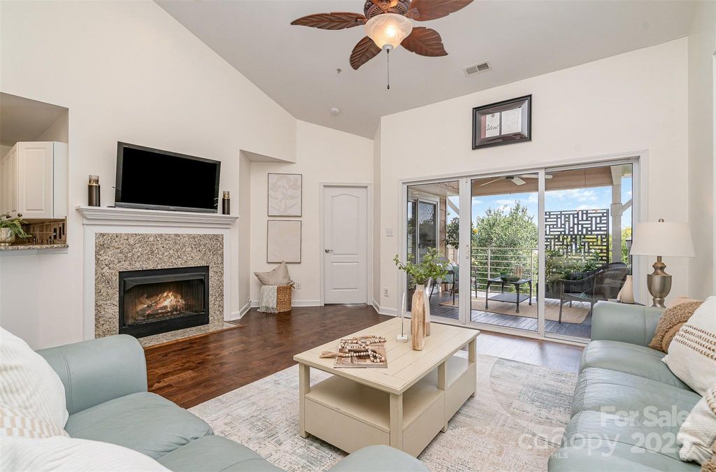 18643 Harborside Drive 36, Cornelius, NC 28031