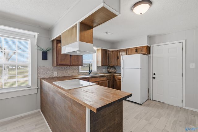 251 Forest Chapel Road, Hartselle, AL 35640