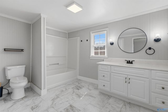 251 Forest Chapel Road, Hartselle, AL 35640