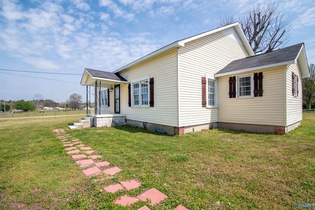 251 Forest Chapel Road, Hartselle, AL 35640