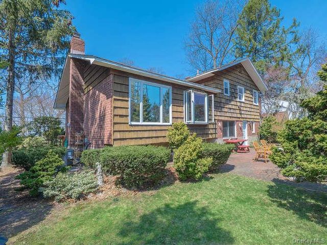 1106 Glen Cove Avenue, Glen Head, NY 11545