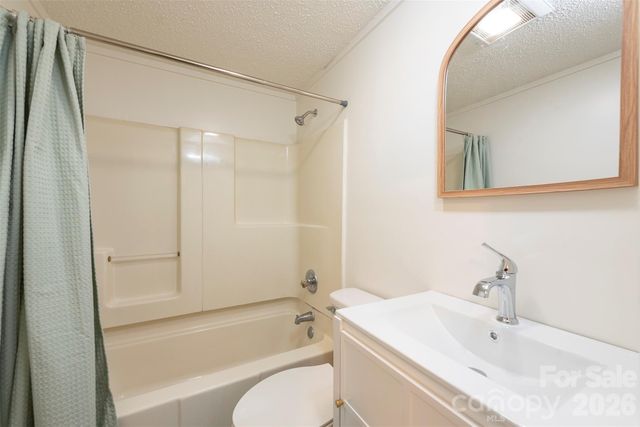 215 Merchant Street, Asheville, NC 28803