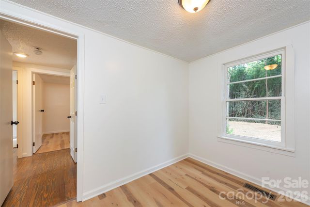 215 Merchant Street, Asheville, NC 28803