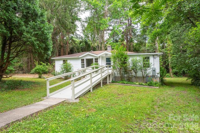 215 Merchant Street, Asheville, NC 28803
