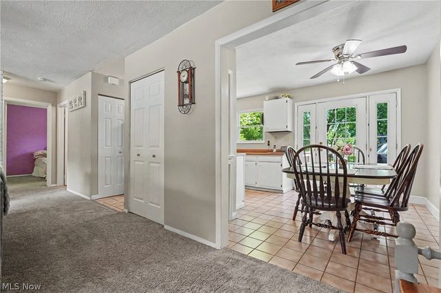 26930 Southwood Lane, Olmsted Falls, OH 44138