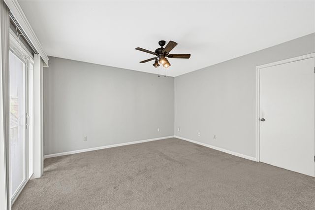 425 E Fair Harbor Lane, Houston, TX 77079