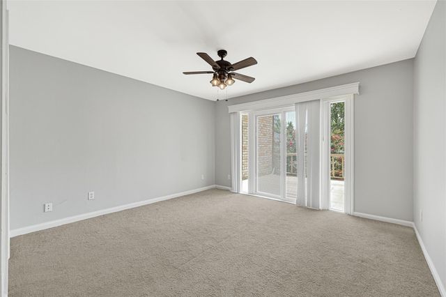 425 E Fair Harbor Lane, Houston, TX 77079