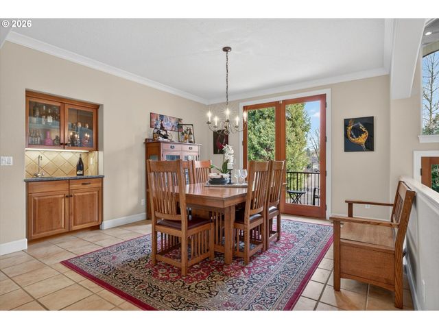 3390 QUAIL RIDGE Ct, West Linn, OR 97068