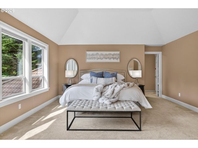 3390 QUAIL RIDGE Ct, West Linn, OR 97068