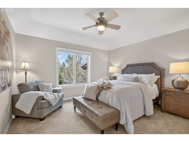 3390 QUAIL RIDGE Ct, West Linn, OR 97068