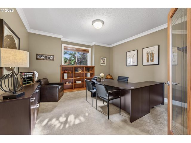 3390 QUAIL RIDGE Ct, West Linn, OR 97068