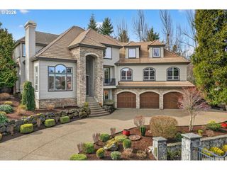 3390 QUAIL RIDGE Ct, West Linn, OR 97068